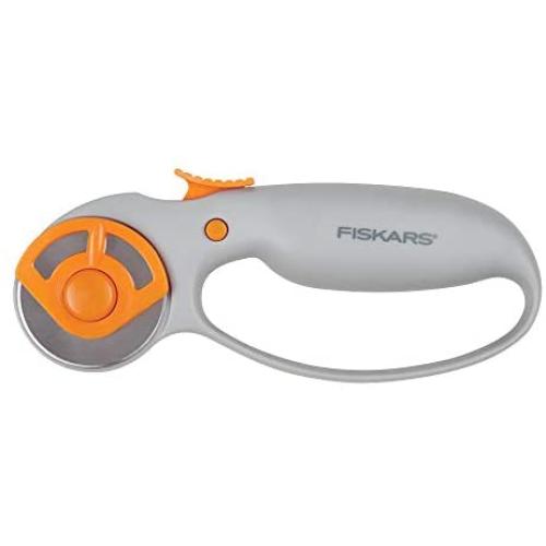 Fiskars Classic (45mm) Comfort Loop Rotary Cutter, 1, steel and orange