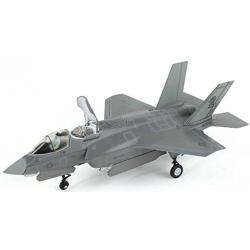 Lockheed Martin F-35B F-35 Lightning II VMFAT-121 Green Knights US Marines - 1/72 Scale Diecast Metal Model