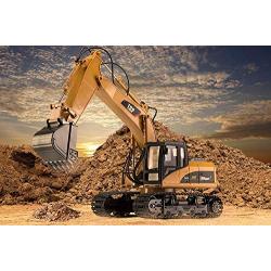 Top Race 15 Channel Full Functional Professional RC Excavator, Battery Powered Remote Control Construction Tractor Metal Shovel, TR-211