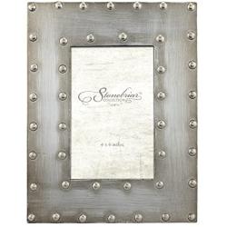 Stonebriar Industrial Distressed Metal Photo Frame with Rivet Detail, Decorative Picture Frame for Table Top or Wall Hanging Display, 4x6