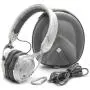 V-MODA XS On-Ear Folding Design Noise-Isolating Metal Headphone (White Silver) V-MODA XS On-Ear Folding Design Noise-Isolating Metal Headphone (White Silver)