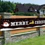 2 Pieces Large Christmas Outdoor Banner Porch Hanging Sign Merry Christmas Banner for Christmas Decoration Party Supplies Outdoor Indoor, 9.5 by 1.6 Ft