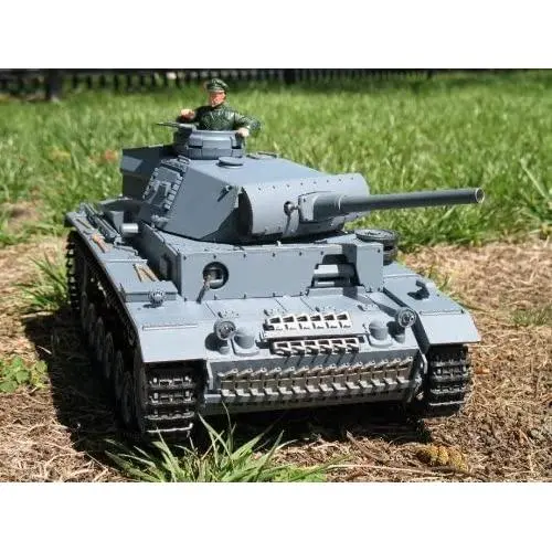 Heng Long 1:16 RC German Panzer Kampfwagen III Remote Controlled Battle Tank Heng Long 1:16 RC German Panzer Kampfwagen III Remote Controlled Battle Tank