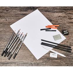 Amazon Basics Sketch and Drawing Art Pencil Kit - 17-Piece Set